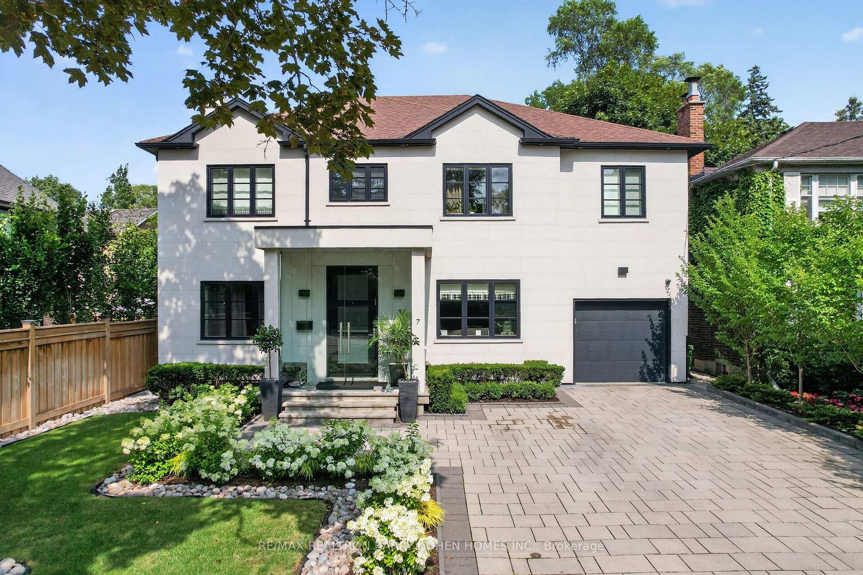 7 Glen Rush Boulevard, Nortown, Toronto photo number 2