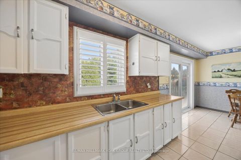 Photo 14 at 306 Erin Trail, London, Newmarket