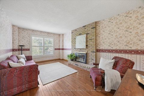Photo 17 at 306 Erin Trail, London, Newmarket
