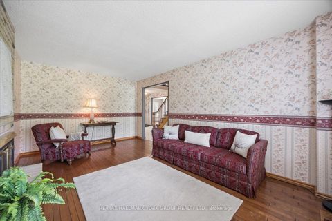 Photo 19 at 306 Erin Trail, London, Newmarket