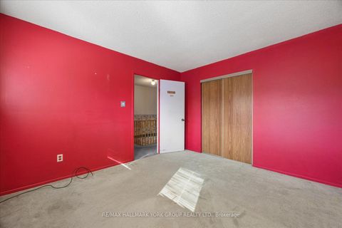 Photo 33 at 306 Erin Trail, London, Newmarket