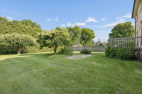 Photo 39 at 306 Erin Trail, London, Newmarket
