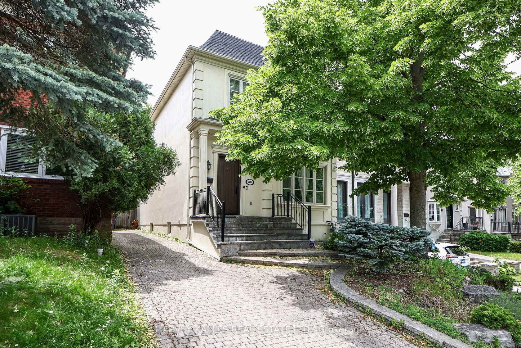 30 Walder Avenue, Mount Pleasant East, Toronto 