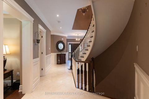 Photo 7 at 56 Bindertwine Boulevard, Kleinburg, Vaughan