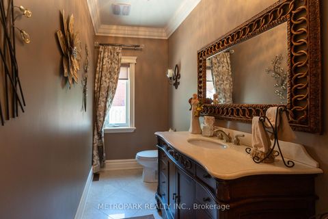 Photo 13 at 56 Bindertwine Boulevard, Kleinburg, Vaughan