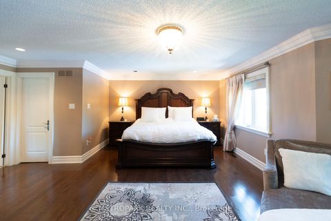 Photo 15 at 56 Bindertwine Boulevard, Kleinburg, Vaughan