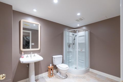 Photo 25 at 56 Bindertwine Boulevard, Kleinburg, Vaughan
