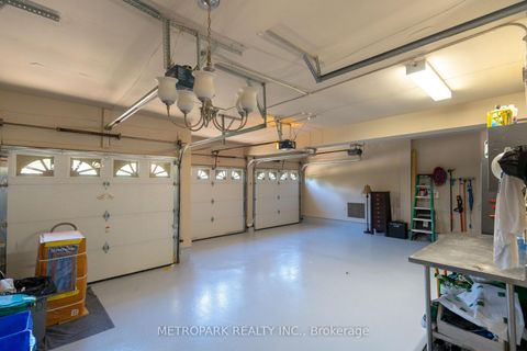 Photo 34 at 56 Bindertwine Boulevard, Kleinburg, Vaughan