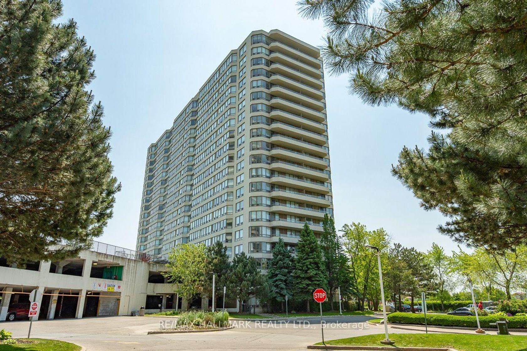 PH83 - 1 Greystone Walk Drive, Kennedy Park, Toronto photo 4