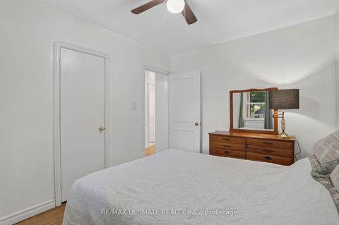 Photo 21 at 11 Midholm Drive, Ionview, Toronto