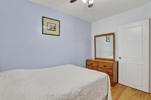 Photo 25 at 11 Midholm Drive, Ionview, Toronto