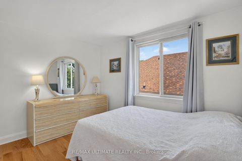 Photo 38 at 11 Midholm Drive, Ionview, Toronto