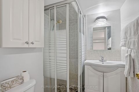 Photo 44 at 11 Midholm Drive, Ionview, Toronto