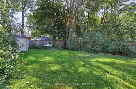 Photo 46 at 11 Midholm Drive, Ionview, Toronto