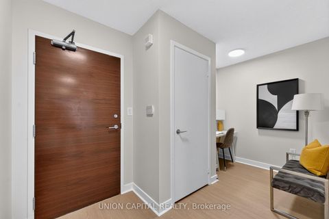 Photo 5 at 551 - 10 Capreol Court, Waterfront Communities C1, Toronto
