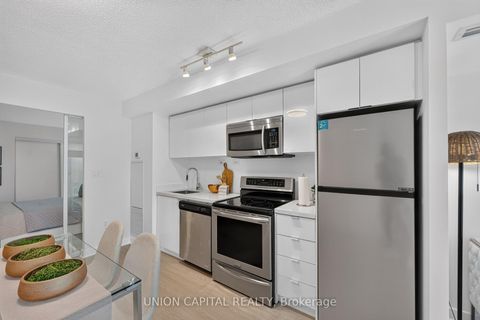 Photo 14 at 551 - 10 Capreol Court, Waterfront Communities C1, Toronto