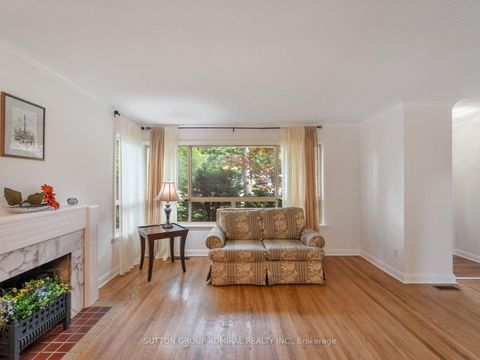 Photo 13 at 261 Carol Avenue, Central Newmarket, Newmarket