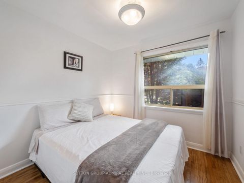 Photo 18 at 261 Carol Avenue, Central Newmarket, Newmarket