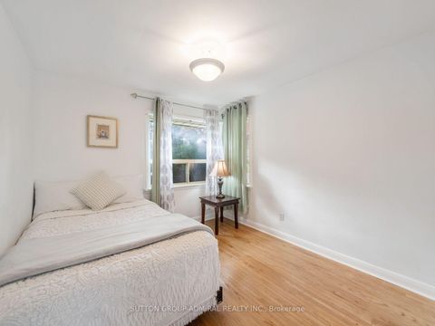 Photo 20 at 261 Carol Avenue, Central Newmarket, Newmarket