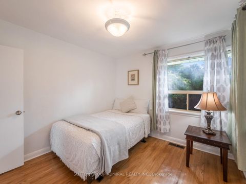 Photo 21 at 261 Carol Avenue, Central Newmarket, Newmarket