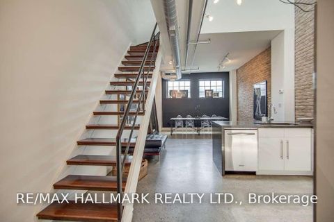 Photo 22 at 7 - 6 Bartlett Avenue, Junction, Toronto