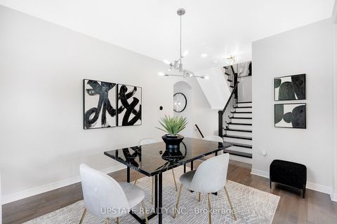 Photo 1 at 11 Kensington Trail, Shore, Barrie