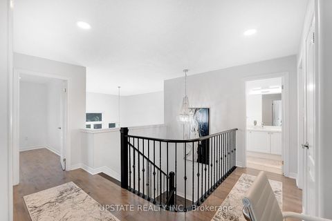 Photo 11 at 11 Kensington Trail, Shore, Barrie