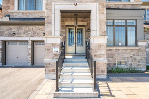 Photo 1 at 642 Barons Street, Kleinburg, Vaughan