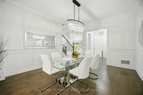 Photo 6 at 642 Barons Street, Kleinburg, Vaughan