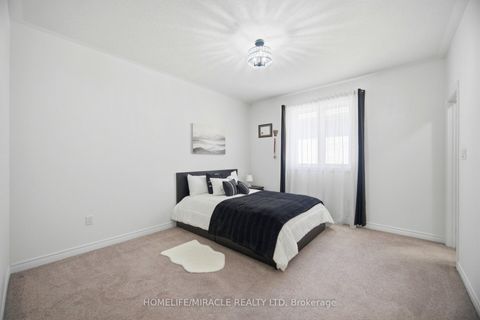 Photo 32 at 642 Barons Street, Kleinburg, Vaughan
