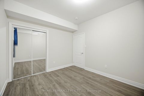 Photo 42 at 642 Barons Street, Kleinburg, Vaughan