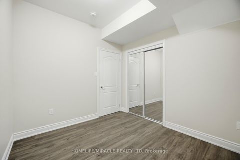 Photo 43 at 642 Barons Street, Kleinburg, Vaughan