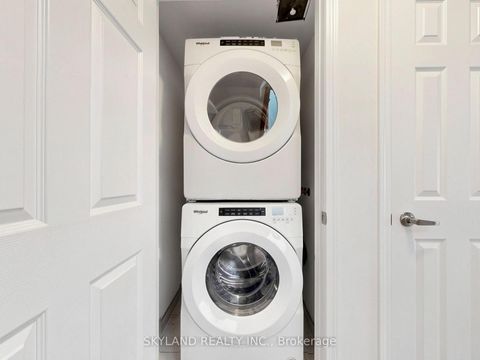 Photo 19 at 3 - 20 woodstream Drive, Clairville, Toronto