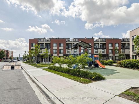 Photo 31 at 3 - 20 woodstream Drive, Clairville, Toronto