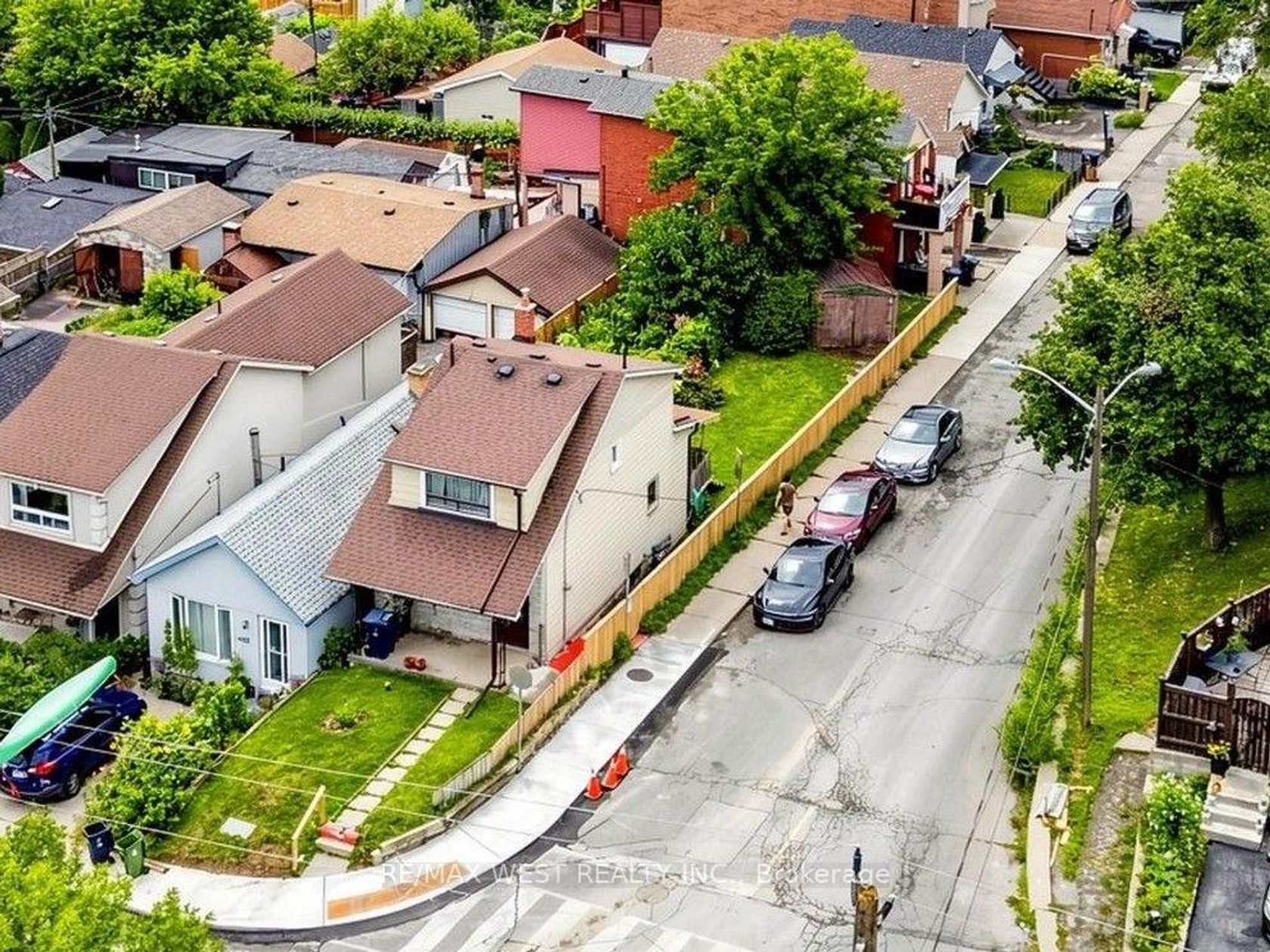 410 Silverthorn Avenue, Eglinton West, Toronto photo 7