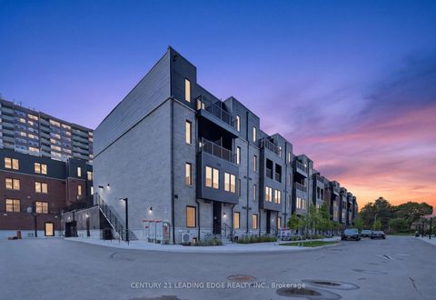 Photo 1 at 62 - 10 Calamint Lane, L'Amoreaux, Toronto