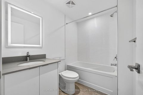 Photo 19 at 62 - 10 Calamint Lane, L'Amoreaux, Toronto