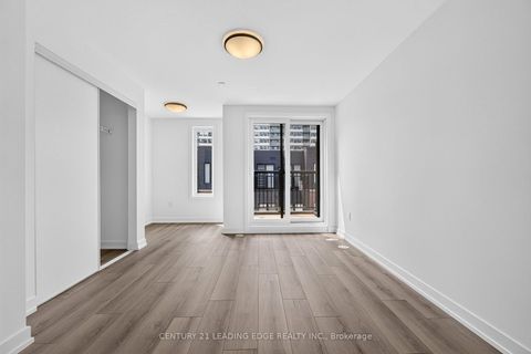 Photo 21 at 62 - 10 Calamint Lane, L'Amoreaux, Toronto
