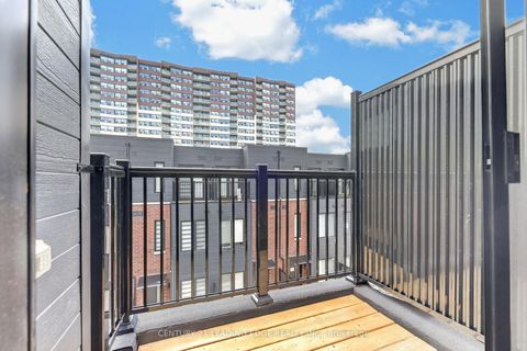 Photo 24 at 62 - 10 Calamint Lane, L'Amoreaux, Toronto