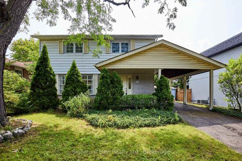 Photo 3 at 21 Marowyne Drive, Don Valley Village, Toronto