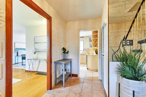 Photo 5 at 21 Marowyne Drive, Don Valley Village, Toronto