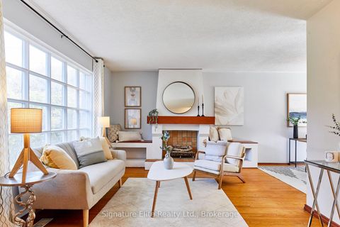 Photo 7 at 21 Marowyne Drive, Don Valley Village, Toronto