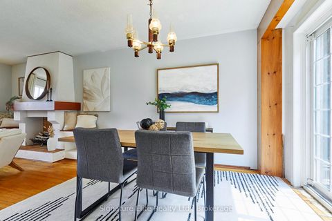 Photo 12 at 21 Marowyne Drive, Don Valley Village, Toronto