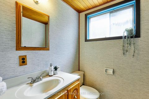 Photo 23 at 21 Marowyne Drive, Don Valley Village, Toronto