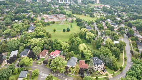 Photo 42 at 21 Marowyne Drive, Don Valley Village, Toronto