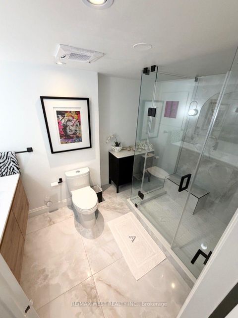 Photo 25 at 1408 - 7 Townsgate Drive, Yorkhill, Vaughan