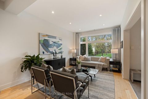 Photo 7 at 434 Bedford Park Avenue, Nortown, Toronto