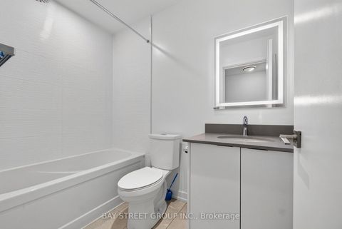 Photo 38 at 29 Calamint Lane, L'Amoreaux, Toronto