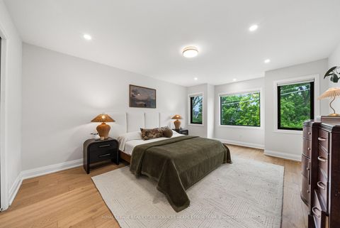 Photo 24 at 247A Lippincott Street, University, Toronto