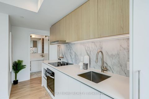 Photo 13 at 908 - 1100 Sheppard Avenue W, York University Heights, Toronto